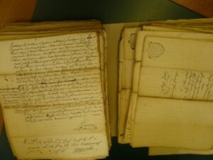 documents sur table archive
