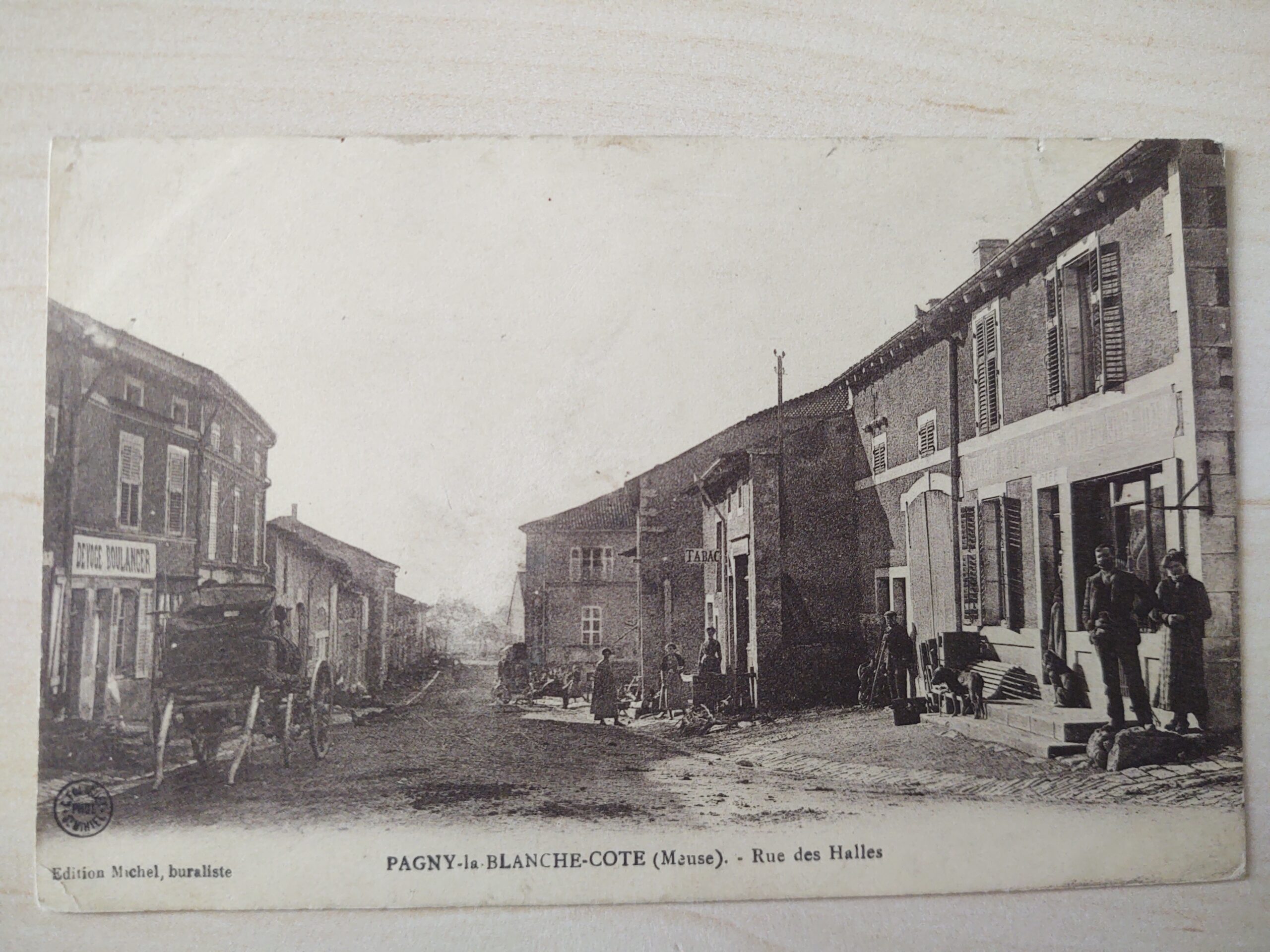 Carte postale avec un commerce - boulangerie Devoge à Pagny-la-Blanche-Cote